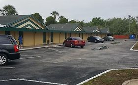 Green Gables Inn Lake Wales 2*